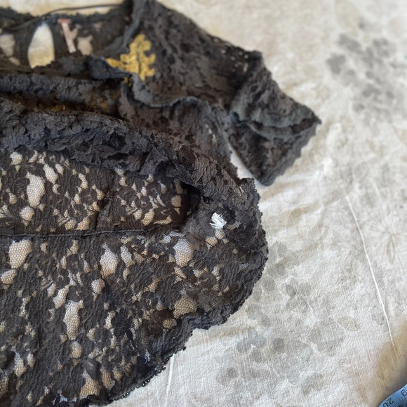 Free People Blue Gray Lace and Gold Ruffled Peplum Blouse - Picture 8 of 15